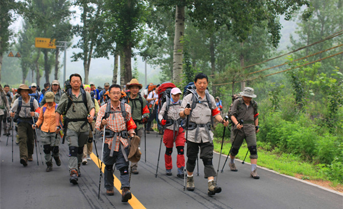 大山不向我走來 我向大山走去(之二)